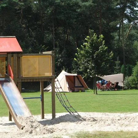 Oeverwoning 6p Oostrum (Limburg)